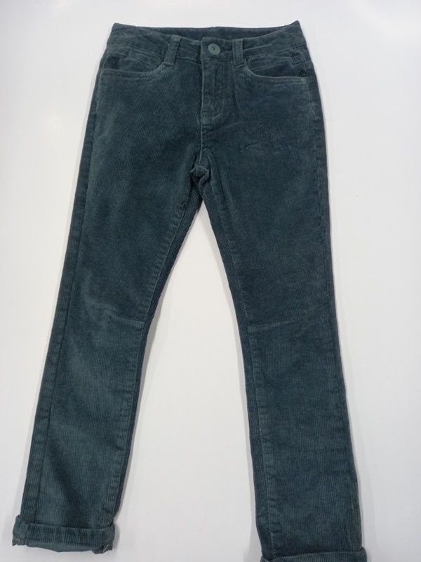 BOYS PANT WITH EMBOSS PRINT AT BACK POCKETS