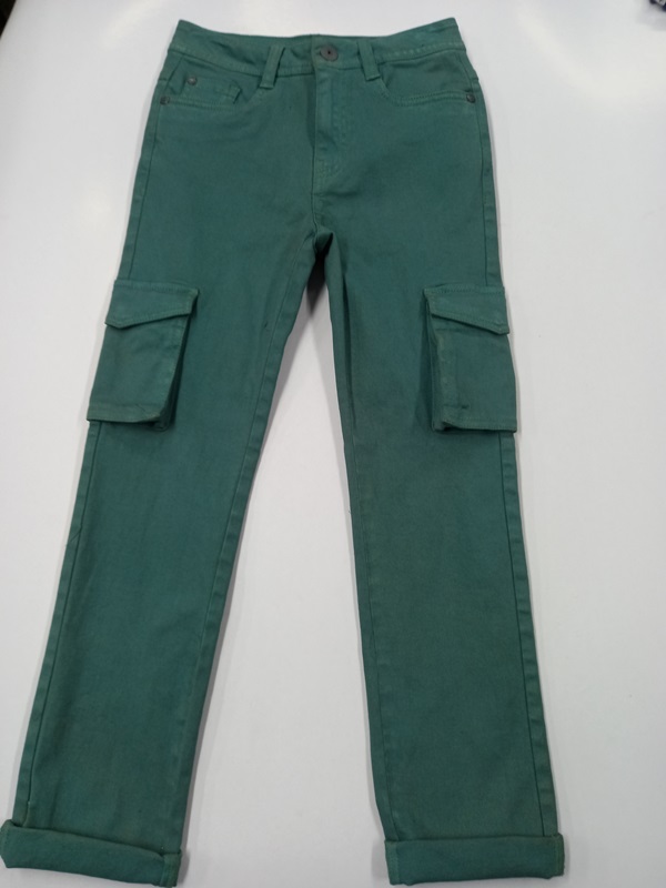 BOYS PANT WITH CARGO POCKETS