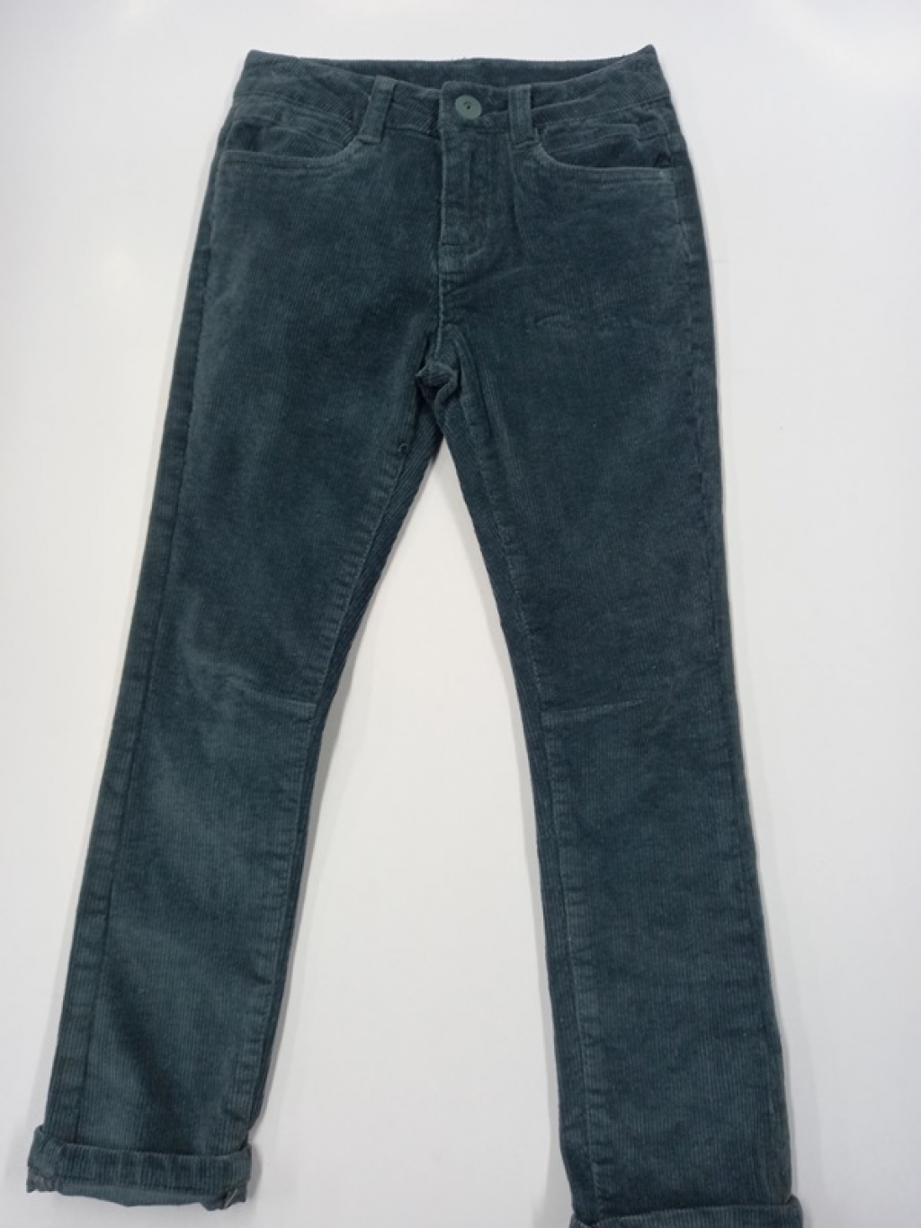 BOYS PANT WITH EMBOSS PRINT AT BACK POCKETS 